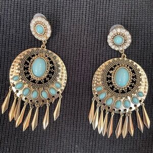 Round cascading earrings